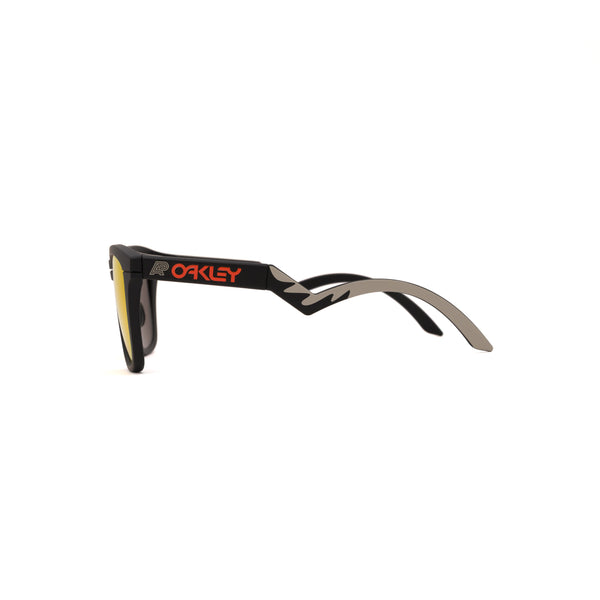 A&P® x OAKLEY® FROGSKINS HYBRID™ MATTE BLACK w/ PRIZM RUBY
